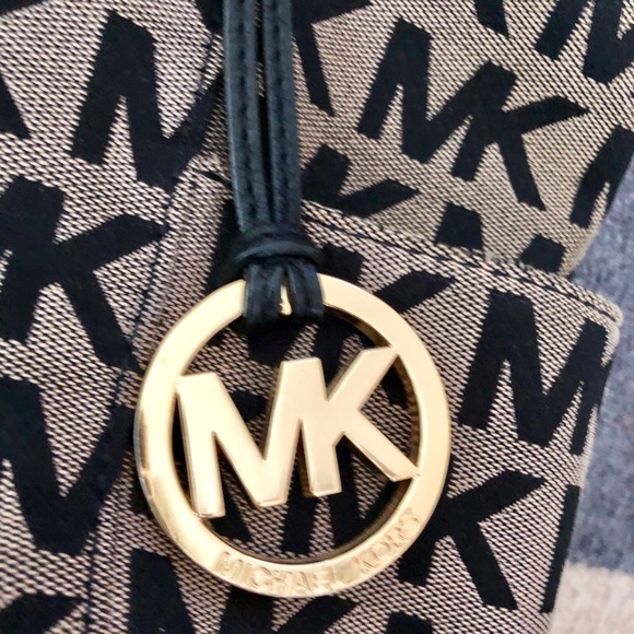 Like New Michael Kors Tote - Picture 2 of 3